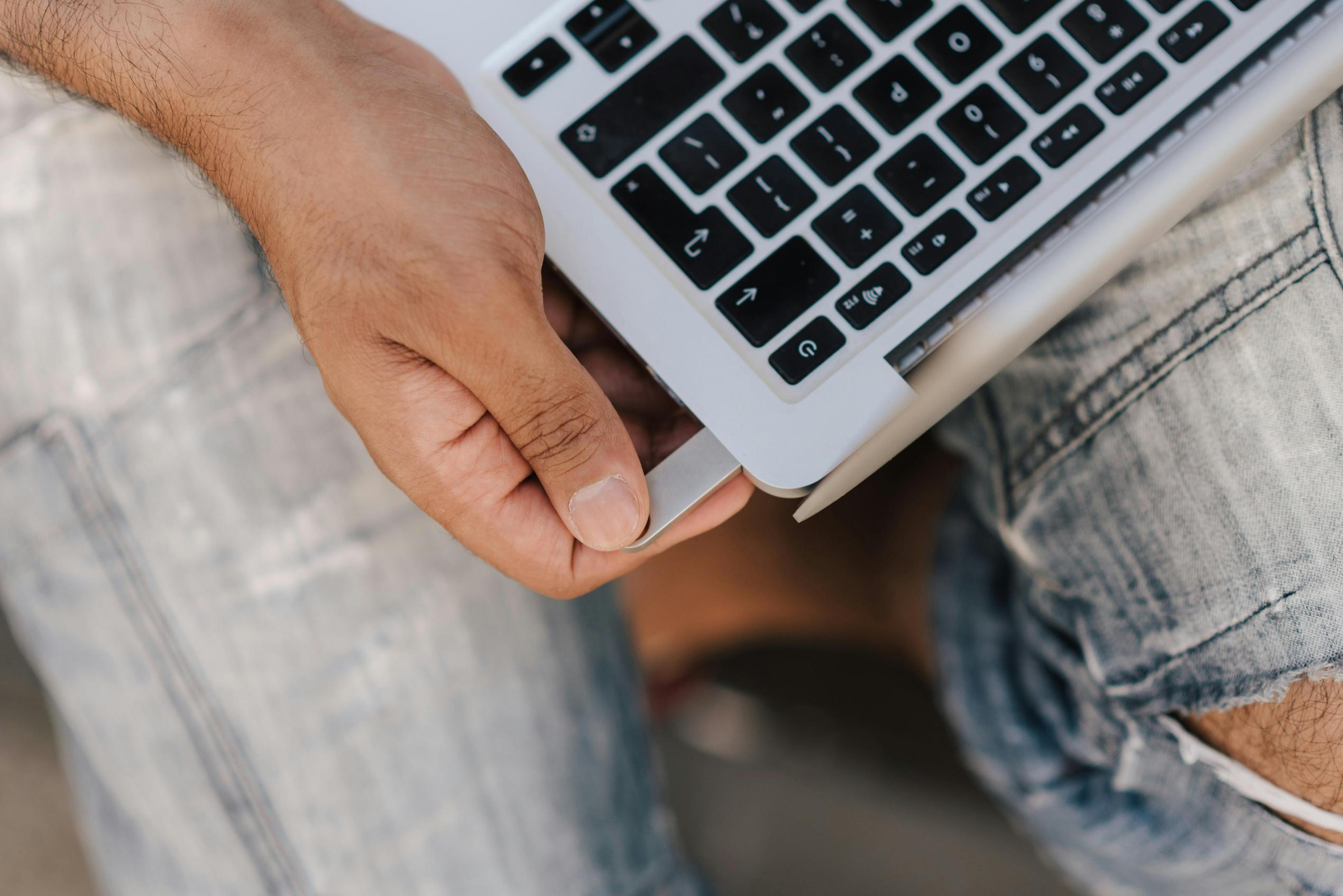 Come controllare l’ingresso TV con la tastiera del PC